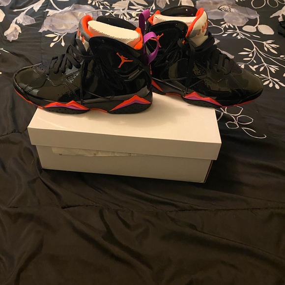 Jordan - Picture 4 of 5